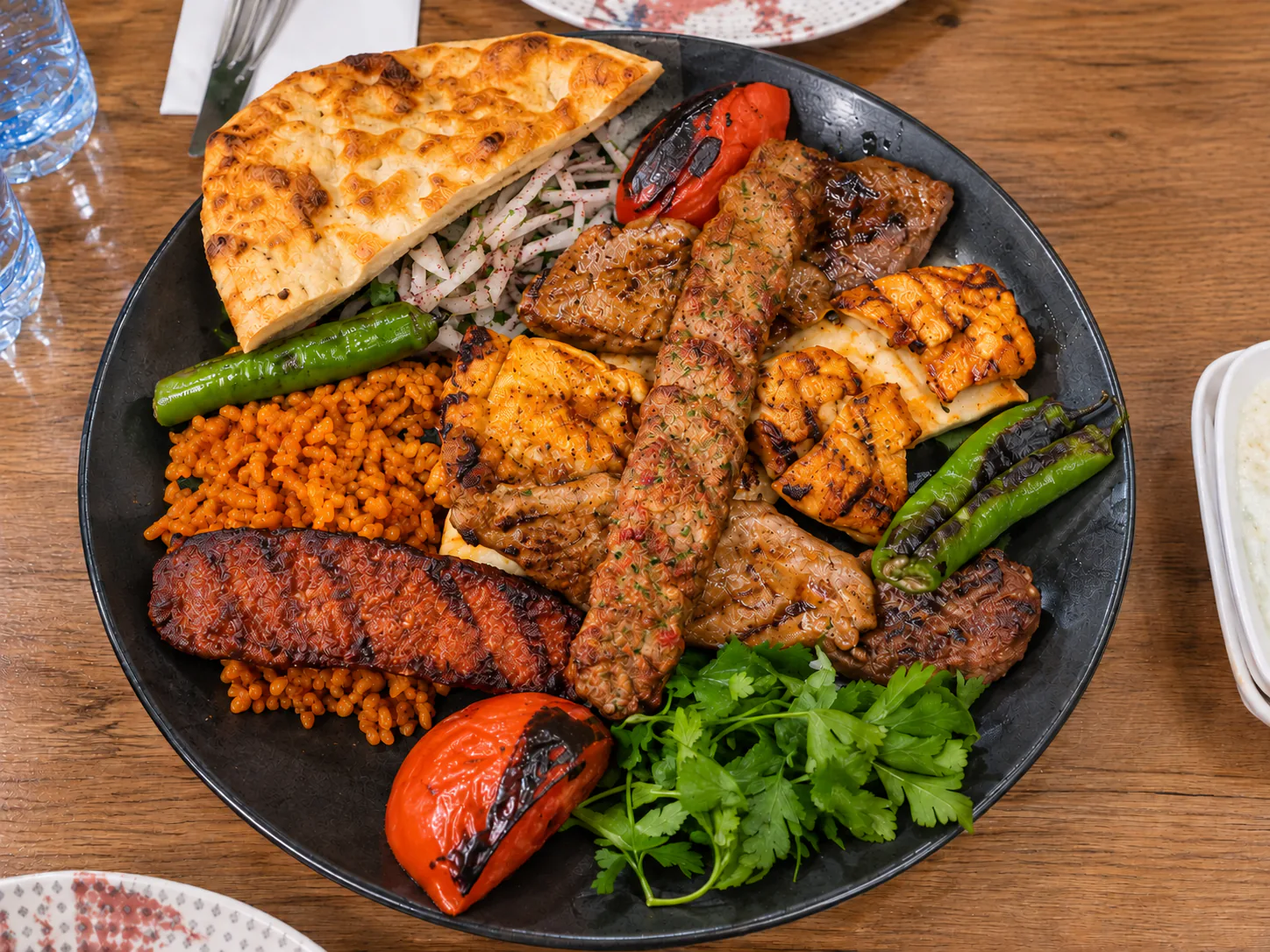 Etçi Adam karışık ızgara tabağı